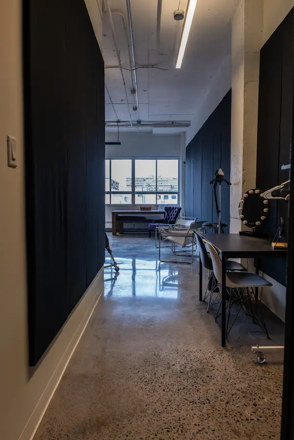Studio B hallway with black walls