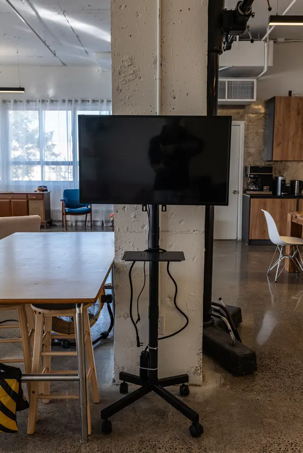 Monitor on a rolling stand