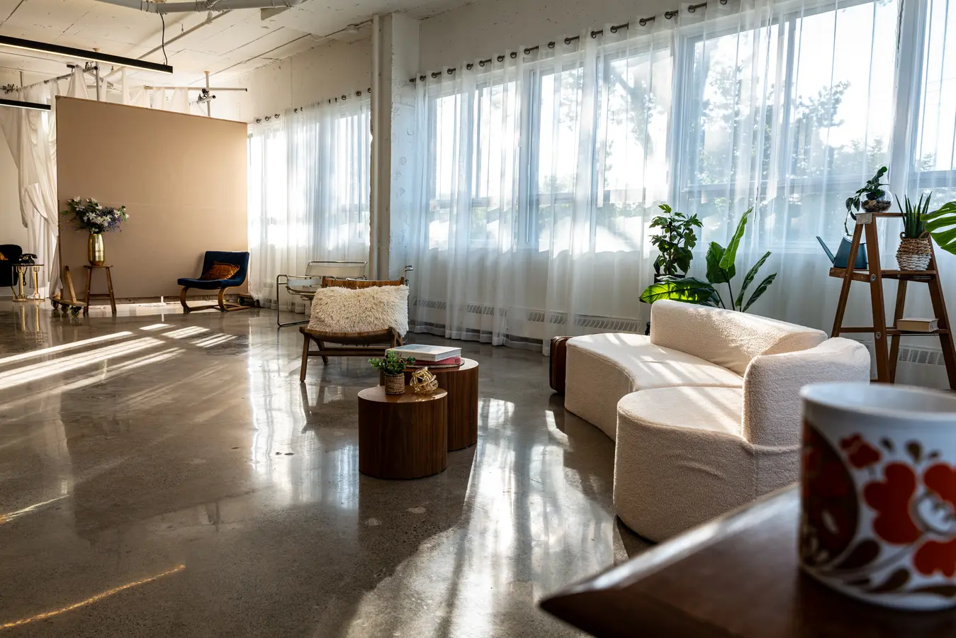 Bohemian lounge and plants